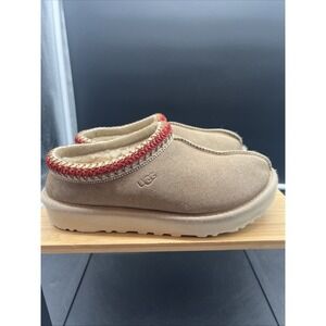 Tasman UGGs Sand Dark Cherry Trim Women's Size 5
